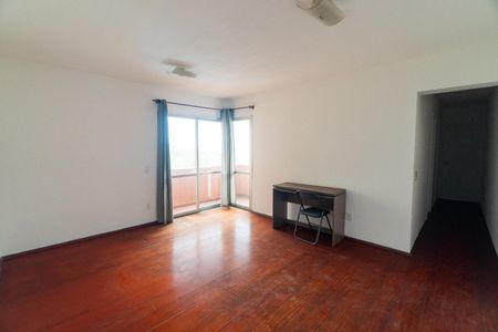 Sala de apartamento para alugar com 2 quartos, 69m² em Vila Guarani (zona Sul), São Paulo