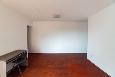 Sala de apartamento para alugar com 2 quartos, 69m² em Vila Guarani (zona Sul), São Paulo