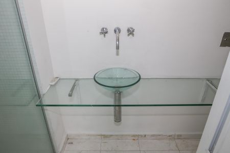 Banheiro de apartamento à venda com 1 quarto, 70m² em Vila Leopoldina, São Paulo