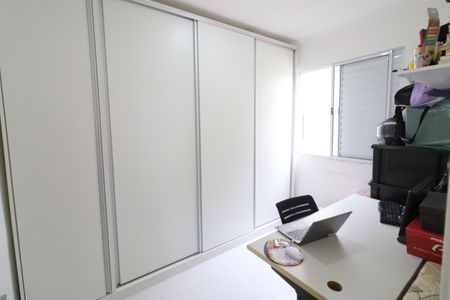 Quarto 1 de apartamento à venda com 2 quartos, 47m² em Novo Osasco, Osasco