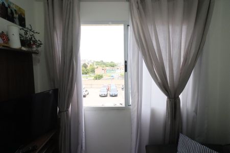 Sala de apartamento à venda com 2 quartos, 47m² em Novo Osasco, Osasco