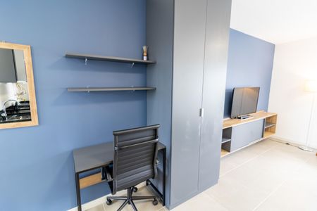 Studio para alugar com 32m², 1 quarto e 1 vaga Studio para alugar com 32m², 1 quarto e 1 vagaSala/Quarto