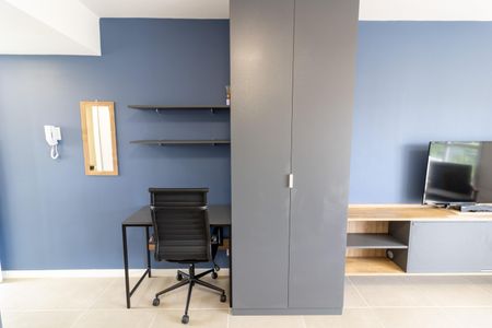 Studio para alugar com 32m², 1 quarto e 1 vaga Studio para alugar com 32m², 1 quarto e 1 vagaSala/Quarto