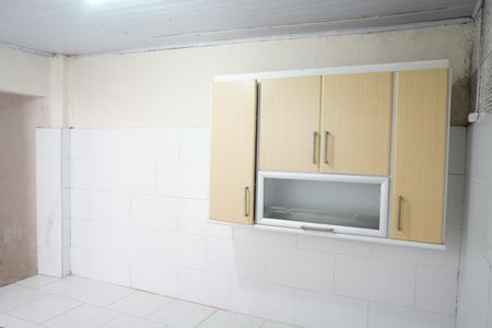 Cozinha de casa de condomínio para alugar com 1 quarto, 60m² em Vila Invernada, São Paulo
