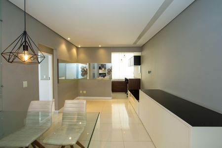 Apartamento para alugar com 85m², 3 quartos e 2 vagas Apartamento para alugar com 85m², 3 quartos e 2 vagasSala