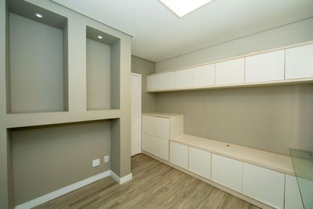 Apartamento para alugar com 85m², 3 quartos e 2 vagas Apartamento para alugar com 85m², 3 quartos e 2 vagasSuíte