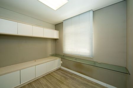 Apartamento para alugar com 85m², 3 quartos e 2 vagas Apartamento para alugar com 85m², 3 quartos e 2 vagasSuíte