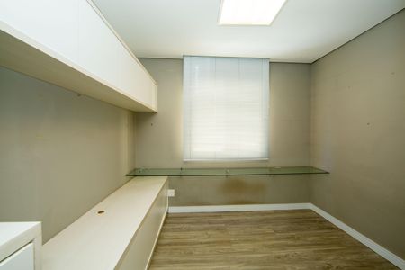 Apartamento para alugar com 85m², 3 quartos e 2 vagas Apartamento para alugar com 85m², 3 quartos e 2 vagasSuíte