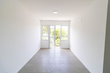 Apartamento para alugar com 79m², 2 quartos e 1 vaga Apartamento para alugar com 79m², 2 quartos e 1 vagaSala