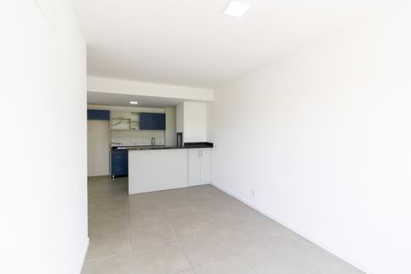 Apartamento para alugar com 79m², 2 quartos e 1 vaga Apartamento para alugar com 79m², 2 quartos e 1 vagaSala