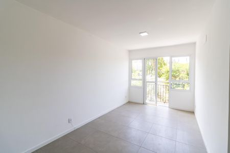Apartamento para alugar com 79m², 2 quartos e 1 vaga Apartamento para alugar com 79m², 2 quartos e 1 vagaSala