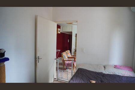 Quarto  de apartamento à venda com 1 quarto, 48m² em Azenha, Porto Alegre
