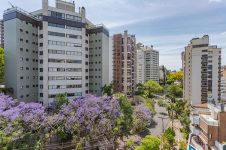Quarto 1 de apartamento à venda com 4 quartos, 138m² em Bela Vista, Porto Alegre