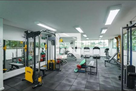 Apartamento à venda com 83m², 3 quartos e 2 vagas Apartamento à venda com 83m², 3 quartos e 2 vagasAcademia