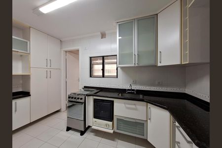 Apartamento à venda com 83m², 3 quartos e 2 vagas Apartamento à venda com 83m², 3 quartos e 2 vagasCozinha