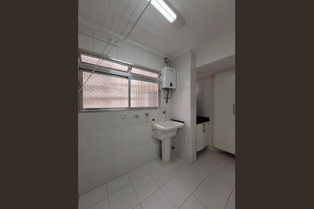 Apartamento à venda com 83m², 3 quartos e 2 vagas Apartamento à venda com 83m², 3 quartos e 2 vagasÁrea de Serviço