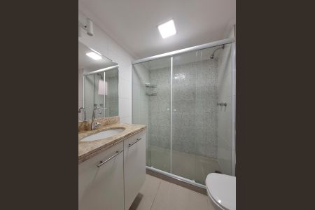 Apartamento à venda com 83m², 3 quartos e 2 vagas Apartamento à venda com 83m², 3 quartos e 2 vagasBanheiro Quarto 3
