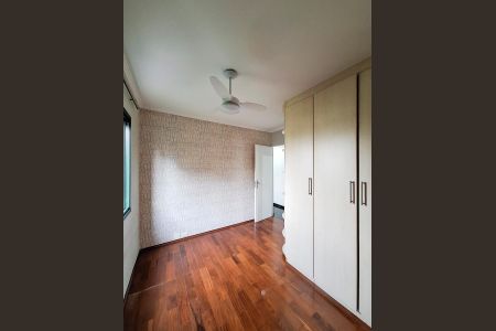 Apartamento à venda com 83m², 3 quartos e 2 vagas Apartamento à venda com 83m², 3 quartos e 2 vagasQuarto 2