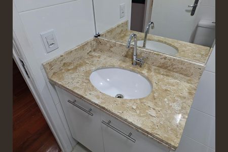 Apartamento à venda com 83m², 3 quartos e 2 vagas Apartamento à venda com 83m², 3 quartos e 2 vagasBanheiro Quarto 3