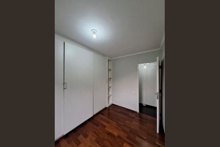 Apartamento à venda com 83m², 3 quartos e 2 vagas Apartamento à venda com 83m², 3 quartos e 2 vagasQuarto 1