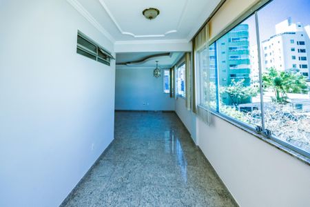 Sala de apartamento para alugar com 3 quartos, 110m² em Castelo, Belo Horizonte