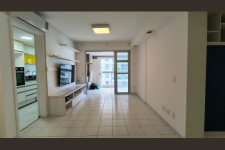 Sala de apartamento para alugar com 3 quartos, 96m² em Recreio dos Bandeirantes, Rio de Janeiro