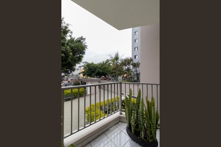 Varanda Sala de apartamento à venda com 2 quartos, 72m² em Vila Granada, São Paulo