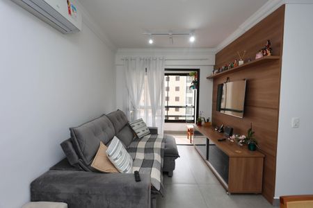 Sala  de apartamento à venda com 3 quartos, 75m² em Jardim da Gloria, Taboão da Serra