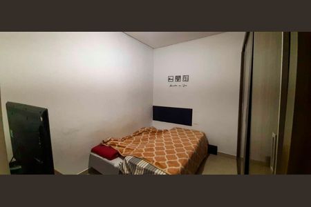 Quarto 1 de casa para alugar com 2 quartos, 35m² em Jardim Roberto, Osasco