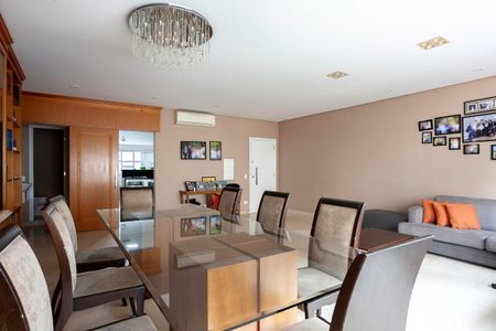 Apartamento à venda com 3 quartos, 176m² em Jardim Paulista, São Paulo