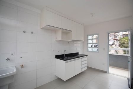 Sala / Cozinha  de apartamento para alugar com 1 quarto, 34m² em Vila Mazzei, São Paulo