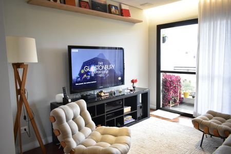 Sala de apartamento para alugar com 3 quartos, 90m² em Mirandópolis, São Paulo