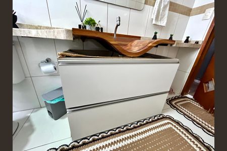 Apartamento à venda com 60m², 2 quartos e 1 vagaBanheiro