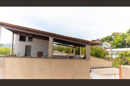 Vista Quarto 1 de apartamento à venda com 2 quartos, 70m² em Piratininga, Niterói