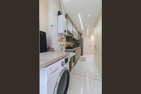 Apartamento para alugar com 71m², 2 quartos e 1 vagaÁrea de Serviço