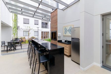 Apartamento para alugar com 71m², 2 quartos e 1 vagaÁrea comum