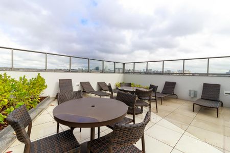 Apartamento para alugar com 71m², 2 quartos e 1 vagaÁrea comum