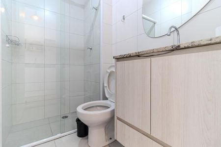 Banheiro de apartamento para alugar com 1 quarto, 22m² em República, São Paulo