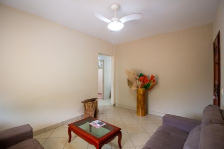 Sala de casa para alugar com 3 quartos, 261m² em Jardim Maria do Carmo, Sorocaba