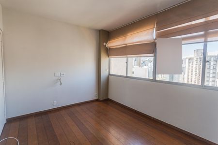 Sala de apartamento para alugar com 2 quartos, 75m² em Lourdes, Belo Horizonte