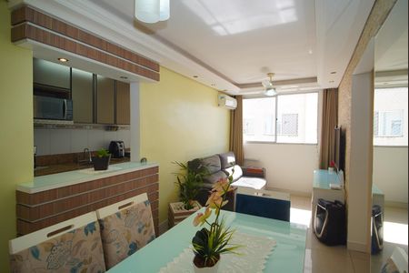 Sala de apartamento à venda com 2 quartos, 51m² em Jardim Itu, Porto Alegre