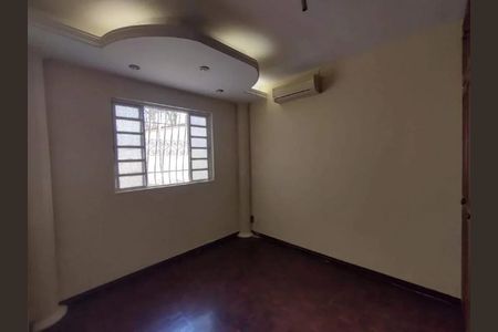 Quarto de casa para alugar com 3 quartos, 175m² em Santa Amelia, Belo Horizonte