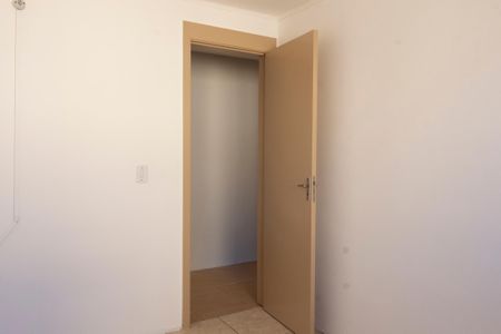 Quarto 1 de apartamento para alugar com 2 quartos, 80m² em Vila Nova, Porto Alegre