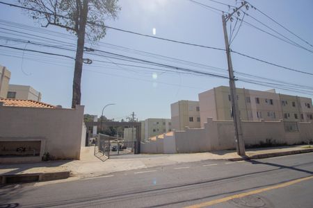 Apartamento para alugar com 45m², 2 quartos e 1 vagaFachada