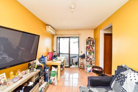 Sala de apartamento à venda com 2 quartos, 56m² em Sarandi, Porto Alegre