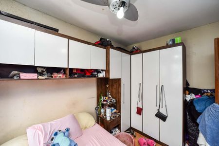 Quarto 1 de apartamento à venda com 2 quartos, 56m² em Sarandi, Porto Alegre