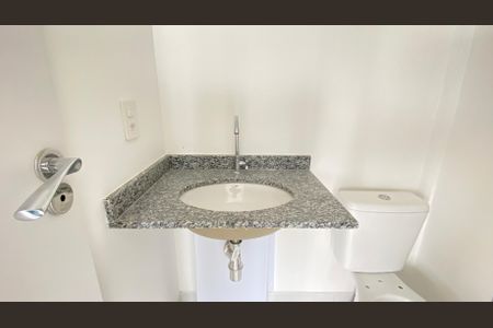 Banheiro de kitnet/studio à venda com 1 quarto, 31m² em Belenzinho, São Paulo