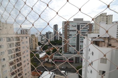 Sala - Vista de apartamento à venda com 3 quartos, 100m² em Cambuí, Campinas