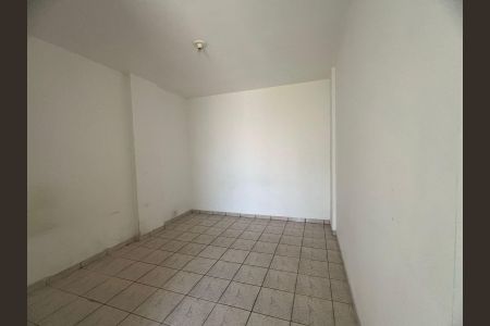 Quarto de apartamento para alugar com 1 quarto, 48m² em Cabula VI, Salvador