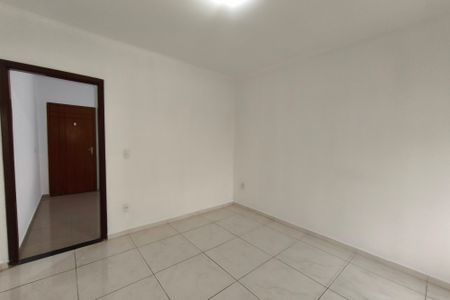 Sala de Estar de casa para alugar com 2 quartos, 160m² em Jardim Campos Eliseos, Campinas